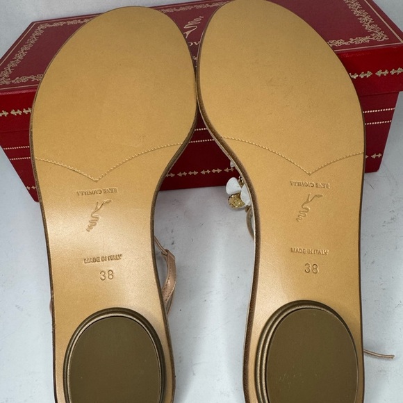 René Caovilla Leather Crystal Embellishments T-Strap Leather Sandals Size 38. - Picture 7 of 8